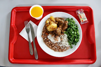 Refeição do restaurante popular